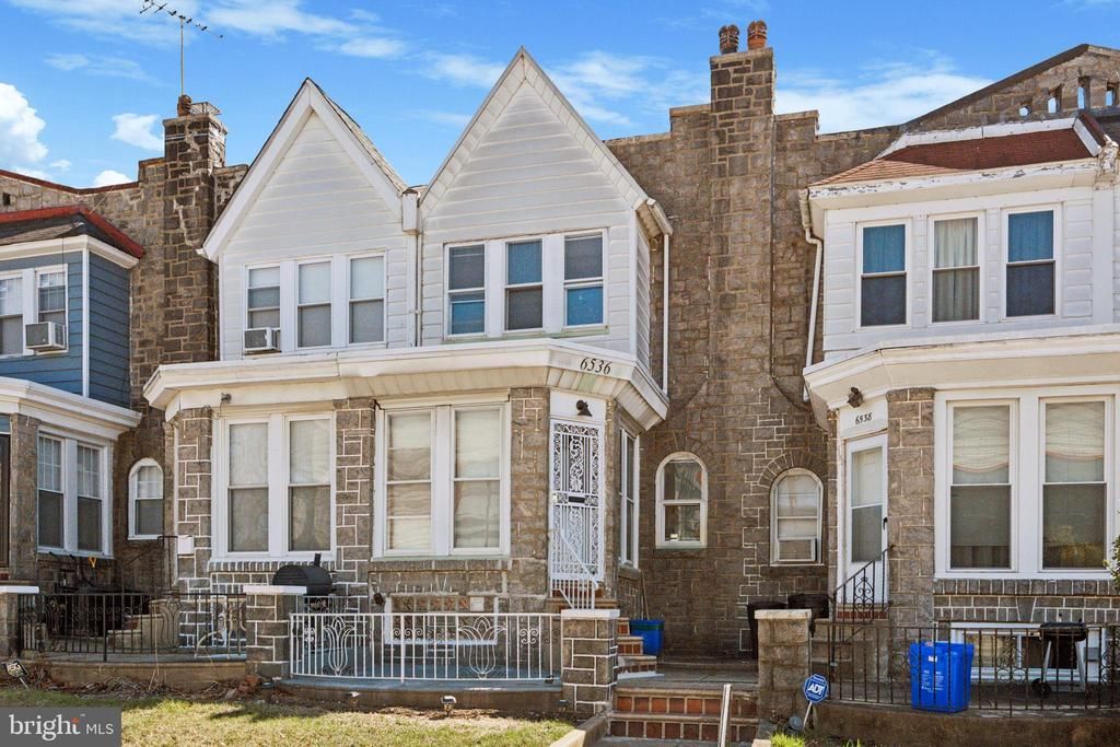 6536 Lansdowne Avenue, Philadelphia, PA 19151 Main Photo