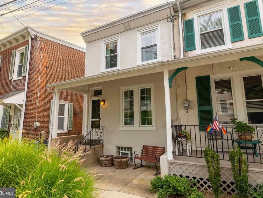 605 W Naomi Street, Philadelphia, PA 19144 Main Photo