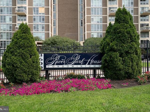 3600 00 CONSHOHOCKEN AVENUE, Unit 512, PHILADELPHIA, PA 19131