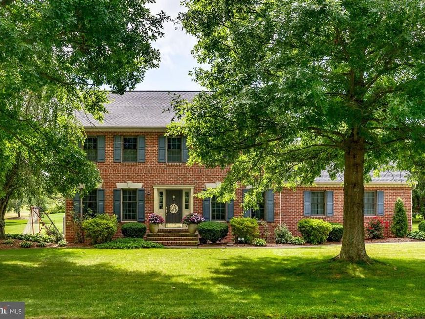 15 Farm House Lane , Selinsgrove, PA 17870 Main Photo