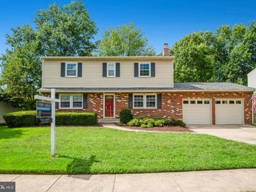13384 BROOKFIELD COURT, CHANTILLY, VA 20151