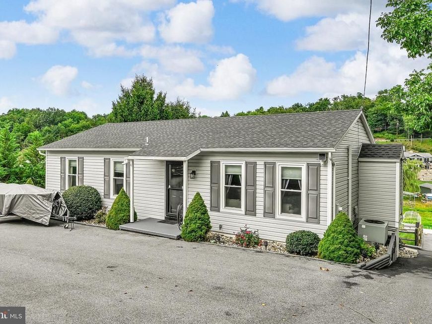 590 Wynonah Drive , Auburn, PA 17922 Main Photo