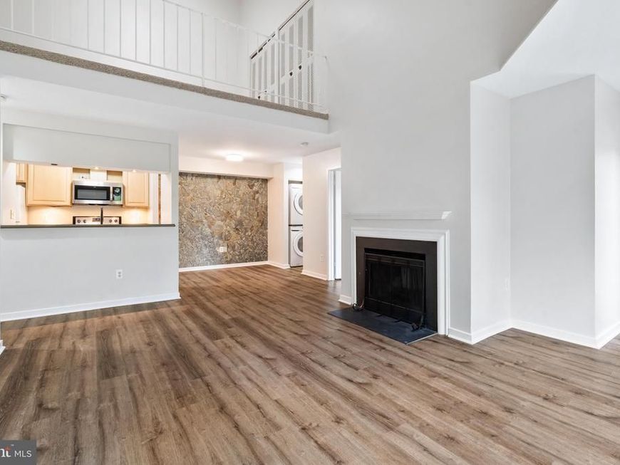 9934 Hellingly Place , Unit 142, Gaithersburg, MD 20886 Main Photo