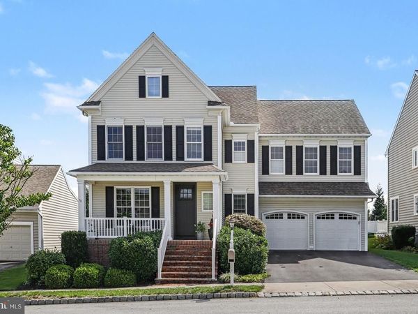 7 THISTLE GREEN, LANCASTER, PA 17602