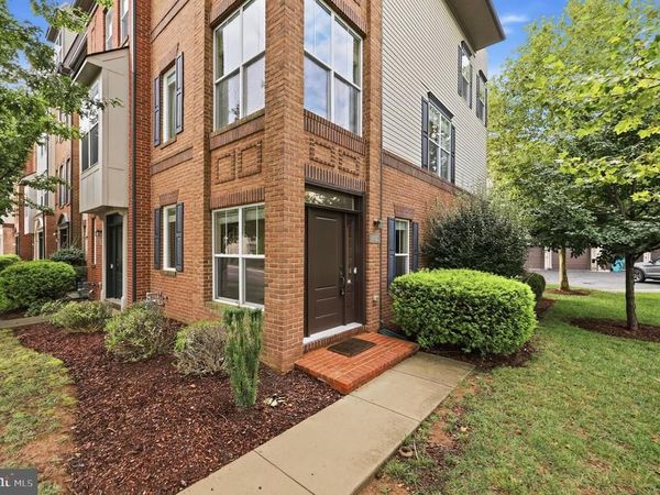 1402 WHEYFIELD DRIVE , FREDERICK, MD 21701