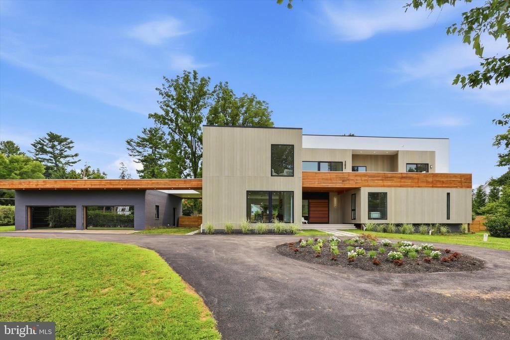 404 DORSET ROAD , DEVON, PA 19333