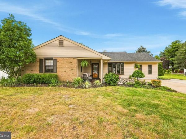 8 COLLINS LANE, SEWELL, NJ 08080