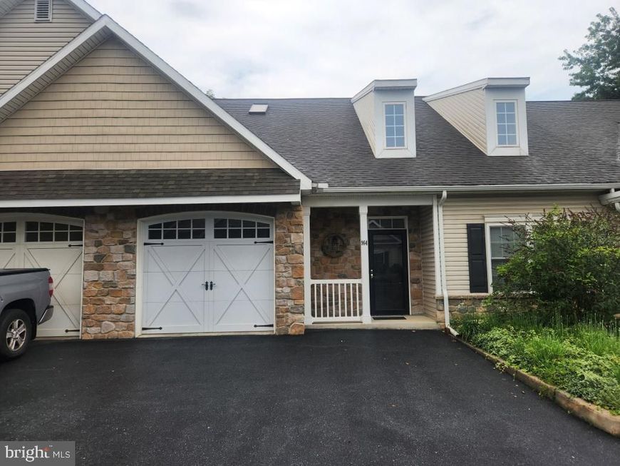 964 Elm Avenue, Lancaster, PA 17603 Main Photo