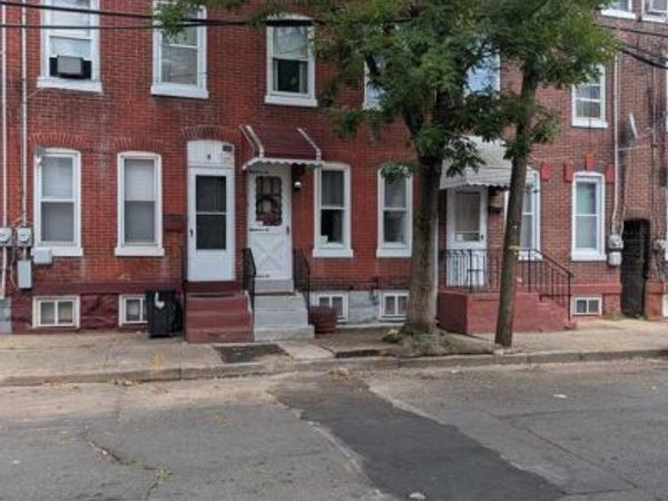 8 JERSEY STREET, TRENTON, NJ 08611