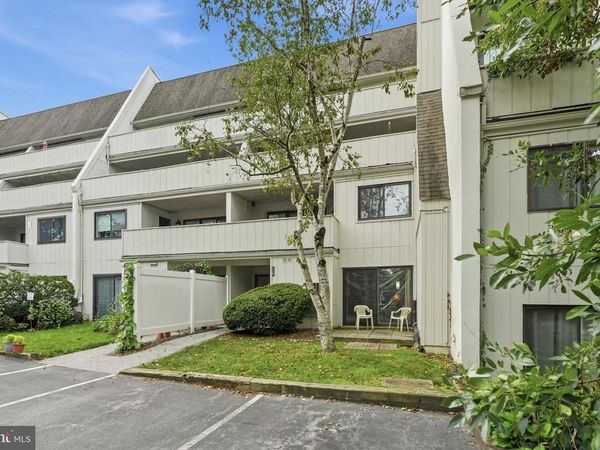 120 SUMMIT HOUSE, Unit 120, WEST CHESTER, PA 19382