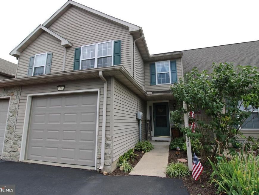 21 Tumbling Run, Lititz, PA 17543 Main Photo