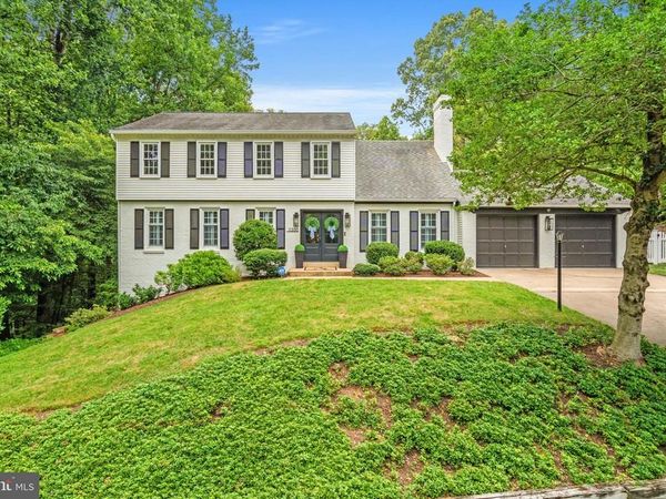 11300 TIMBERLINE DRIVE, OAKTON, VA 22124