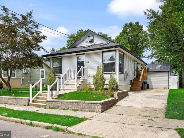 124 WASHINGTON, MOUNT EPHRAIM, NJ 08059