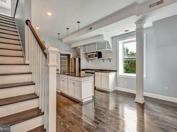 200 E PRESTON STREET, BALTIMORE, MD 21202