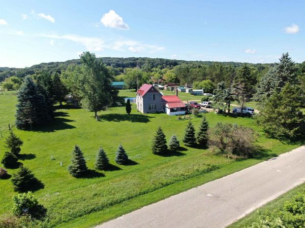 N1468 16th Road, Montello, WI 53949