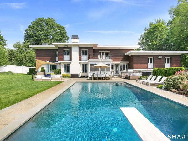 39 Wedgemere , Stamford, CT 06905