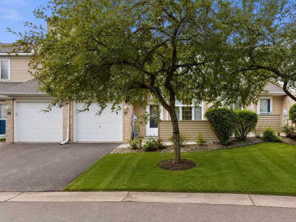 2280 Ranchview Lane N, Unit 27, Plymouth, MN 55447