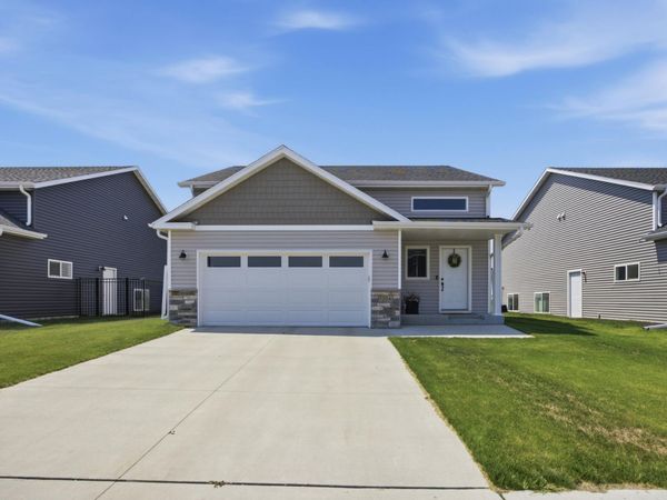 1204 Marlys Drive W, West Fargo, ND 58078