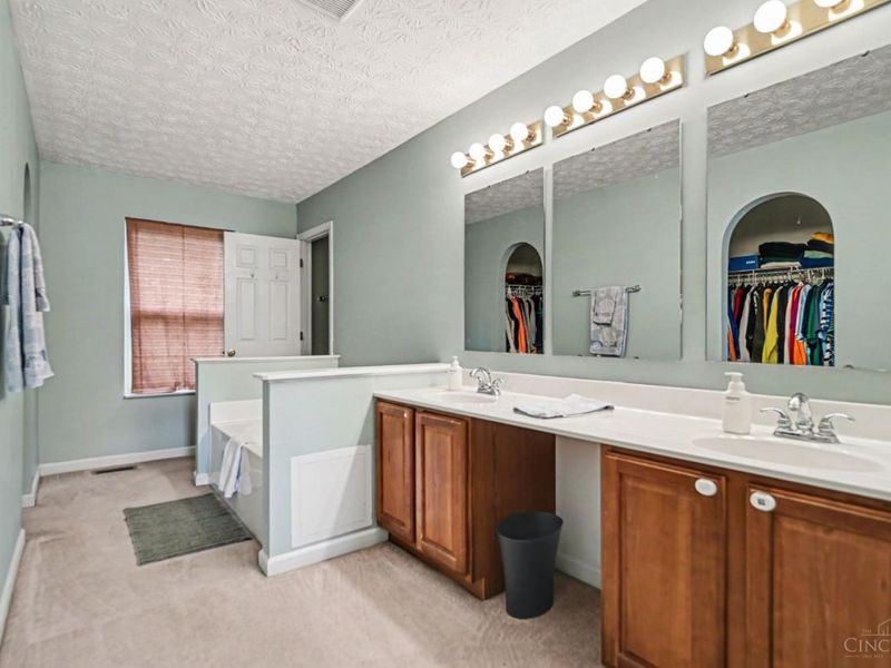 7565 Turnberry Court, Maineville, OH 45039 Photo 18