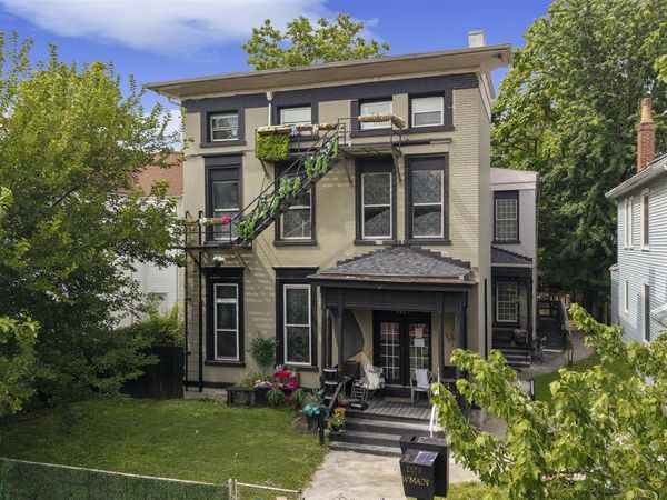 2613 W Main Street , Louisville, KY 40212