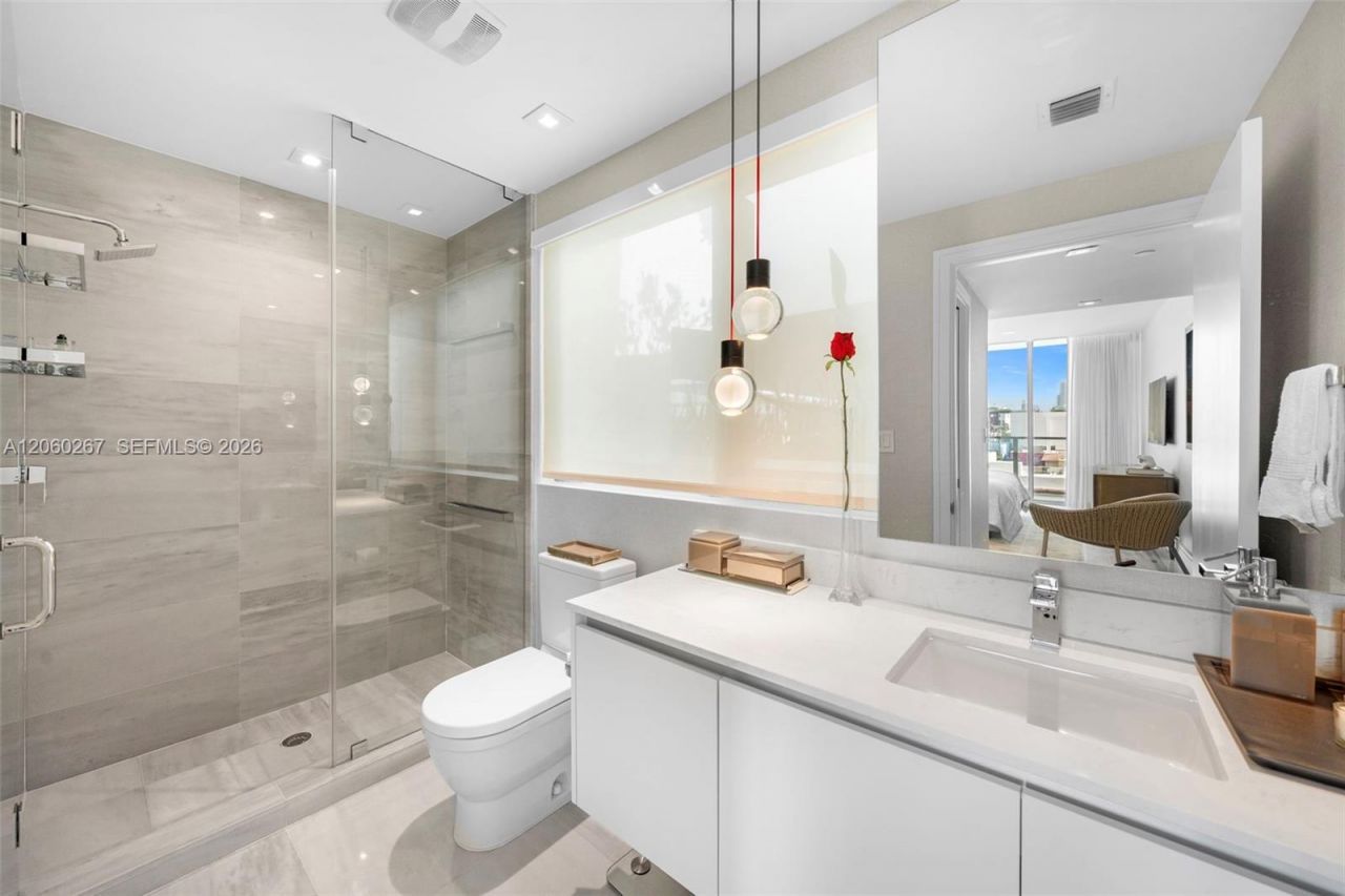 1201 20th St , Unit PH06, Miami Beach, FL 33139 Photo