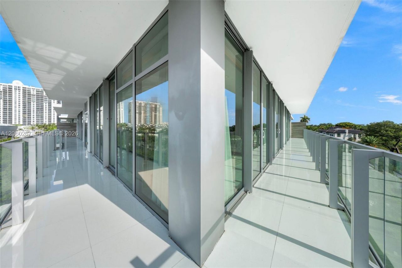 1201 20th St , Unit PH06, Miami Beach, FL 33139 Photo