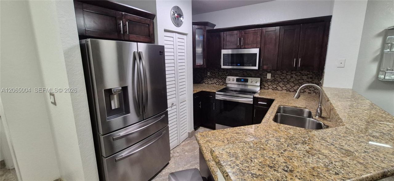 5733 Tuscany Way , Tamarac, FL 33321 Photo