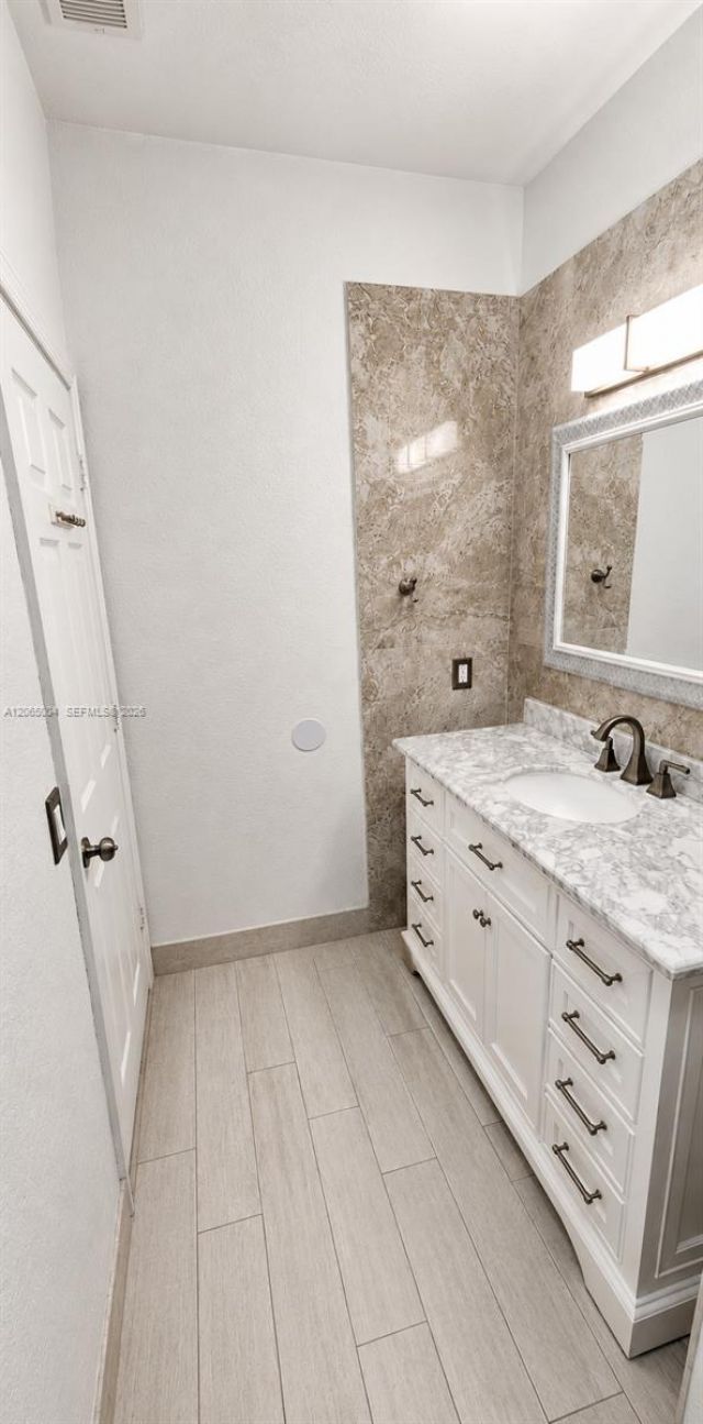 5733 Tuscany Way , Tamarac, FL 33321 Photo