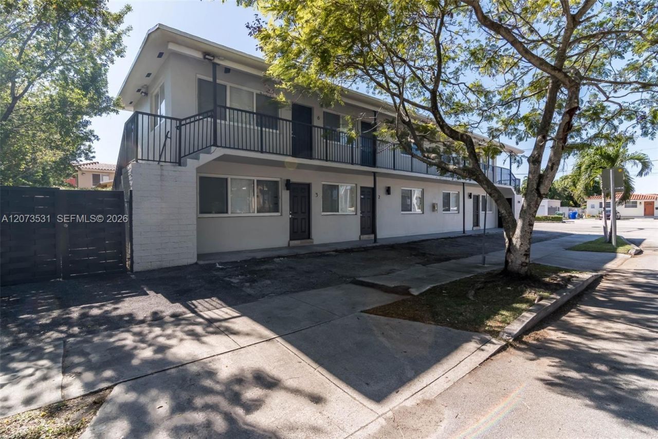 2190 SW 14th Ter , Unit 2, Miami, FL 33145 Photo