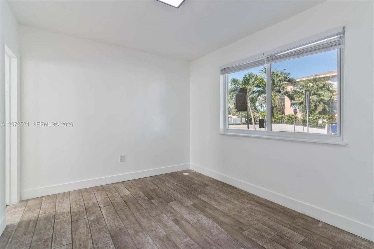 2190 SW 14th Ter , Unit 2, Miami, FL 33145 Photo