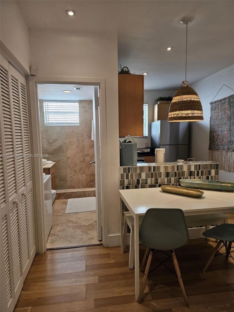 751 Collins Ave , Unit 1, Miami Beach, FL 33139 Photo