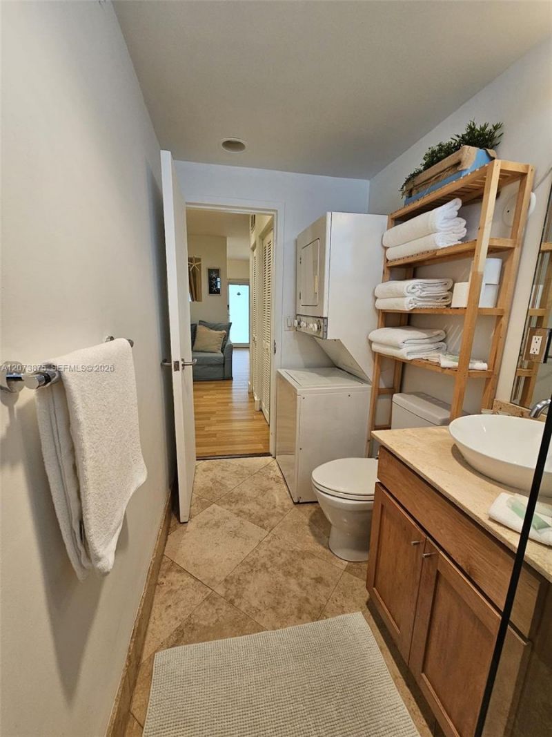 751 Collins Ave , Unit 1, Miami Beach, FL 33139 Photo