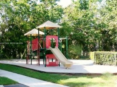18328 NW 68th Ave , Unit O, Hialeah, FL 33015 Photo