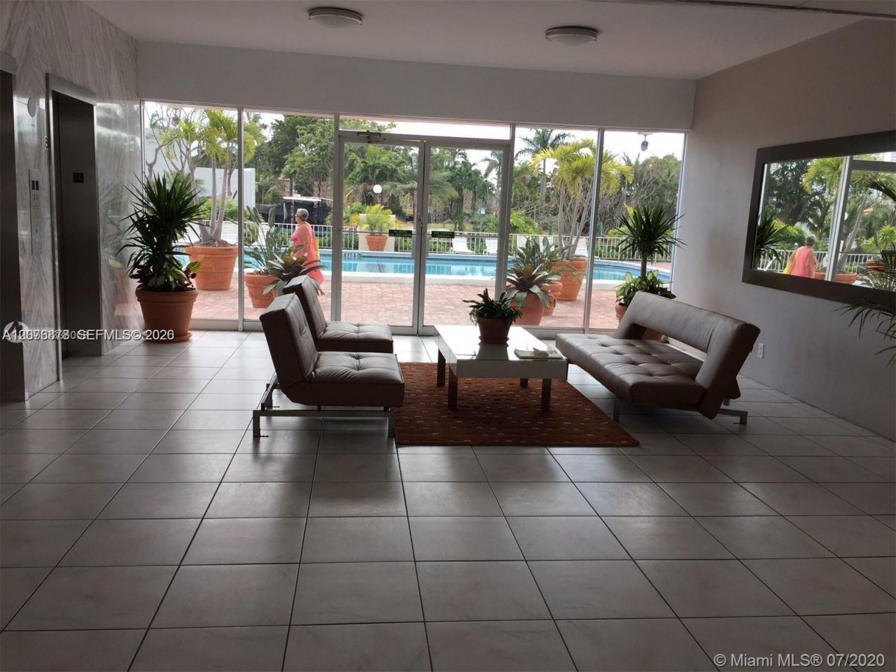 401 Golden Isles Dr , Unit 211, Hallandale Beach, FL 33009 Photo