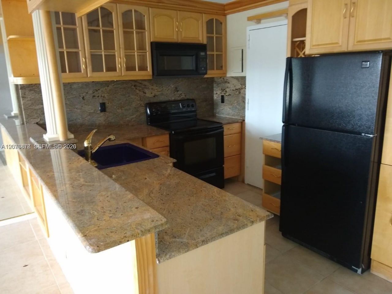 401 Golden Isles Dr , Unit 211, Hallandale Beach, FL 33009 Photo