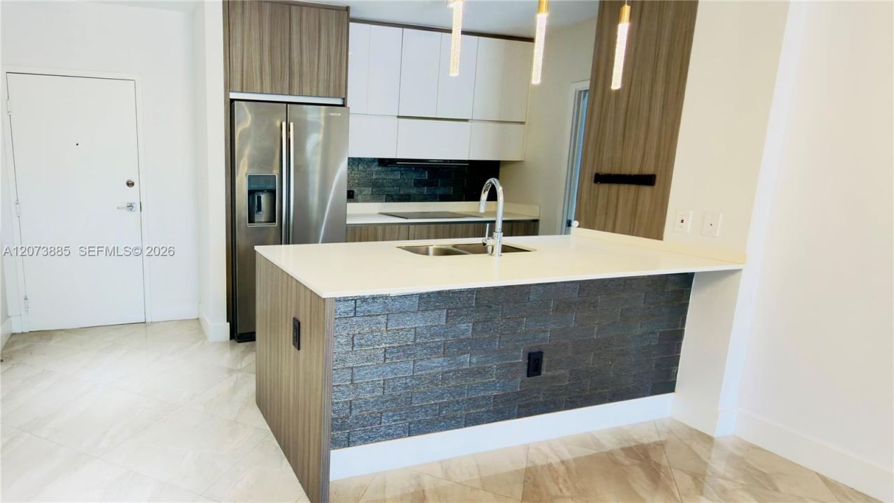 600 NE 27th St, Unit 604, Miami, FL 33137 Photo