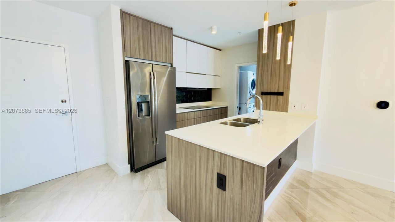 600 NE 27th St, Unit 604, Miami, FL 33137 Photo