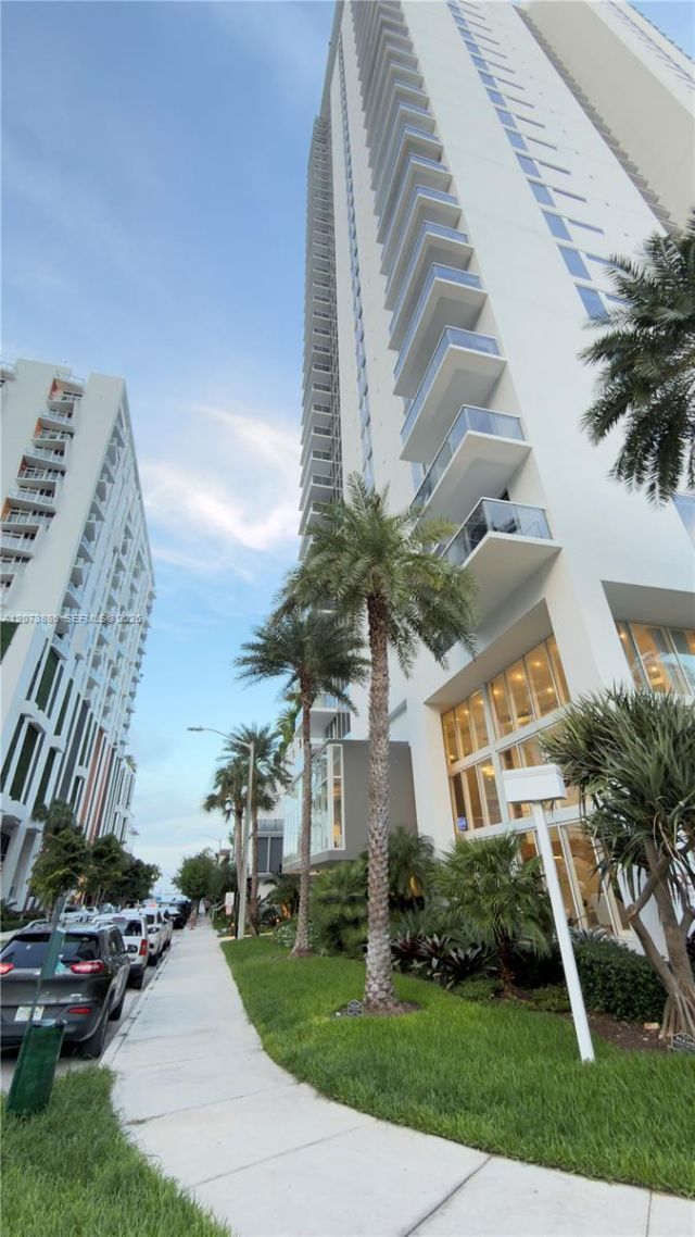 600 NE 27th St, Unit 604, Miami, FL 33137 Photo