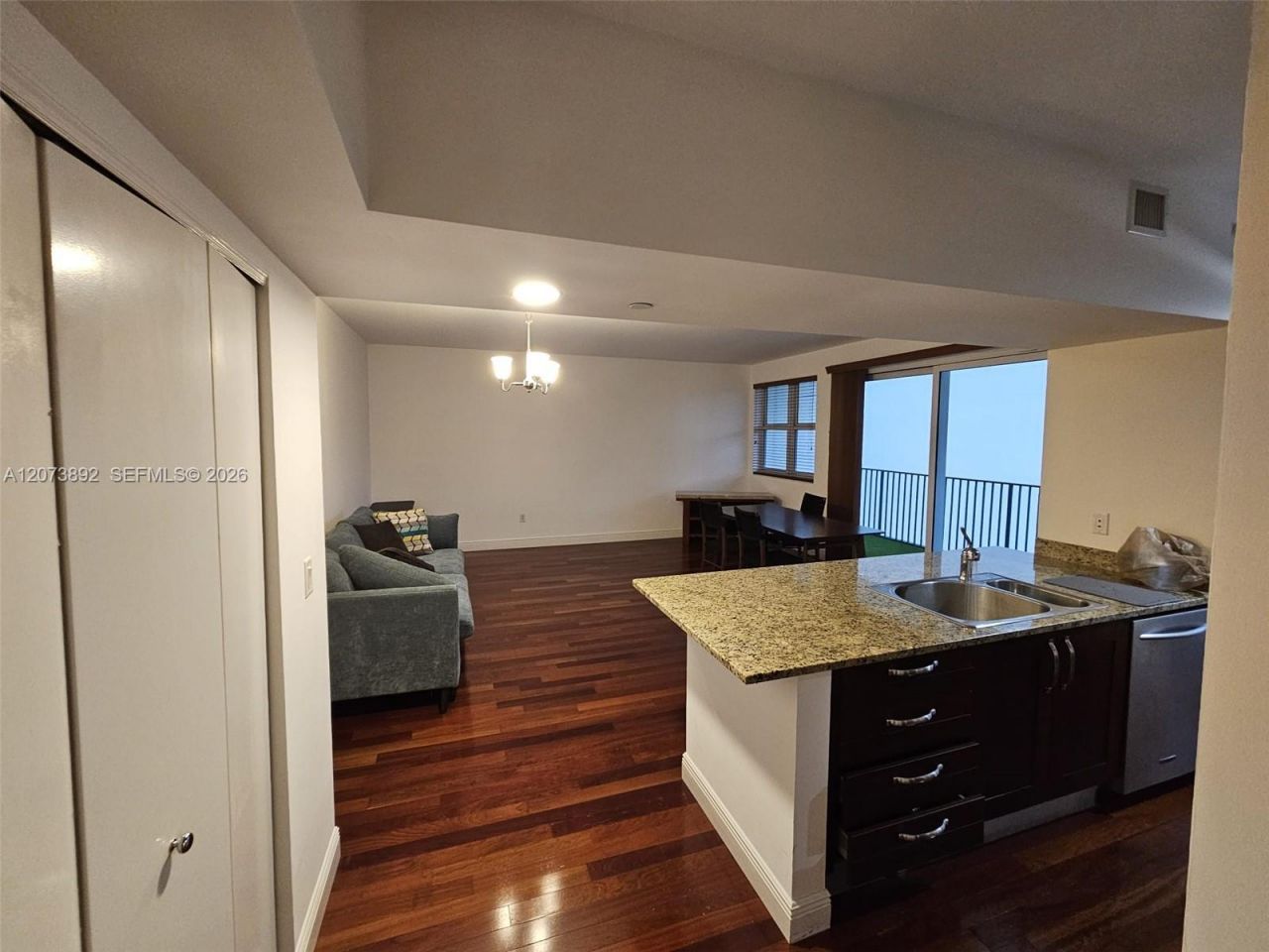 20000 E Country Club Dr , Unit 302, Aventura, FL 33180 Photo