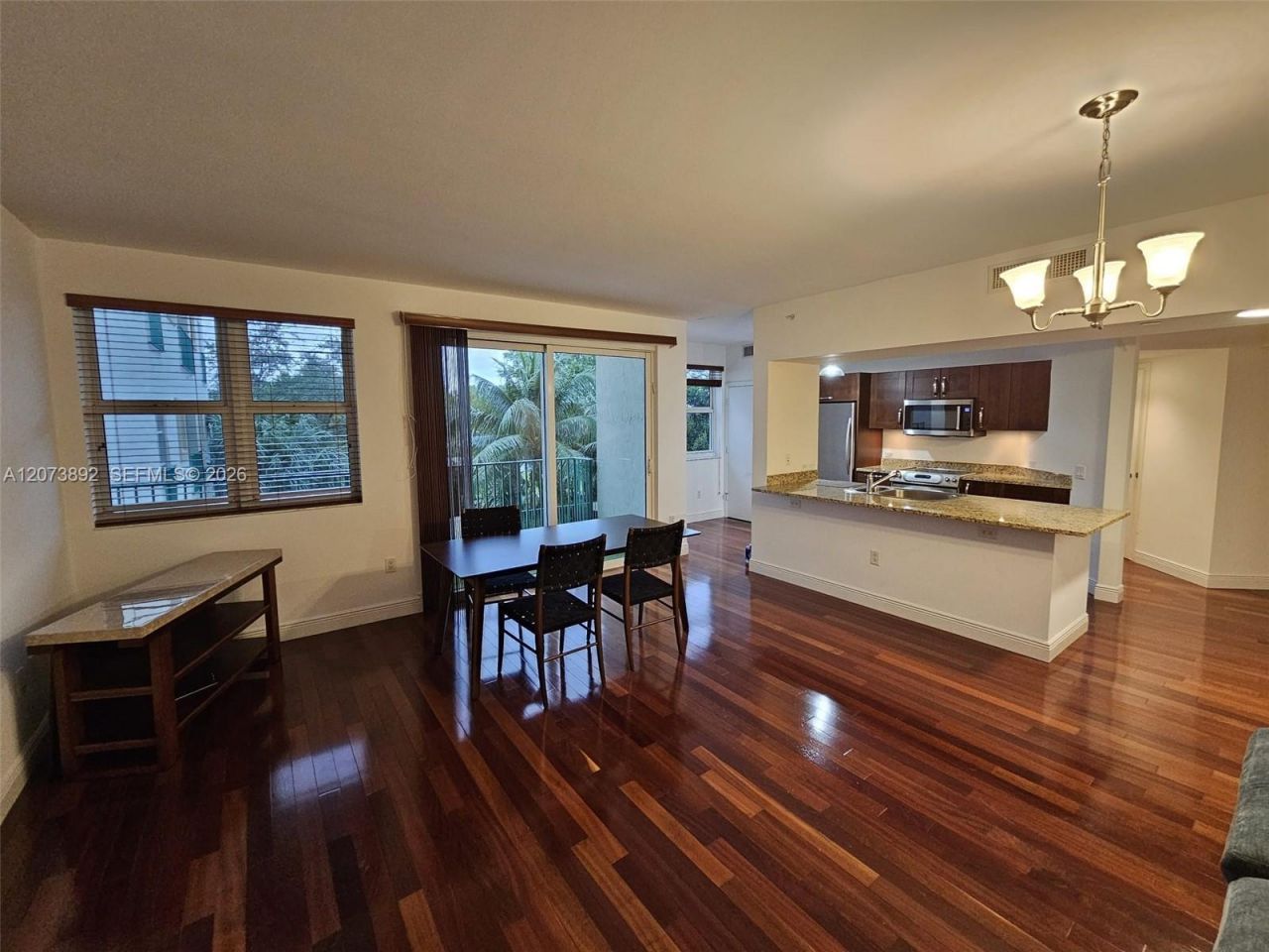 20000 E Country Club Dr , Unit 302, Aventura, FL 33180 Photo