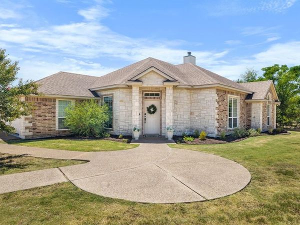 600 Shoal Ridge, Lorena, TX 76655