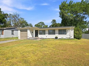 3243 Mayhew Drive, Dallas, TX 75228