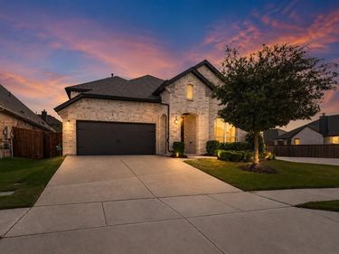 1661 Everitt Trail, Fort Worth, TX 76052