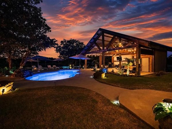 400 Pumphrey Road, Loving, TX 76460