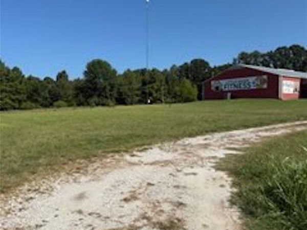 3501 NE Lincoln Road, Idabel, OK 74745