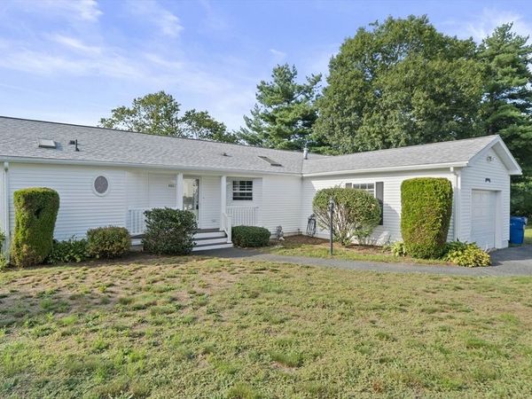 406 Simmons Rd, Middleboro, MA 02346