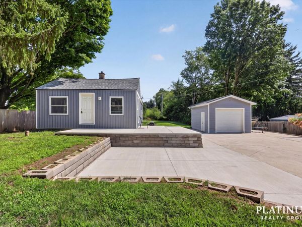 9106 Byron Center Avenue SW, Byron Center, MI 49315