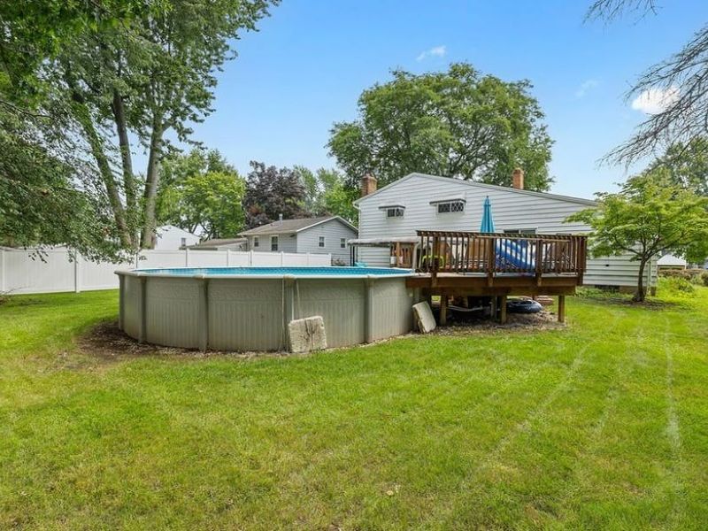 28520 Spruce Drive, North Olmsted, OH 44070 Photo 31