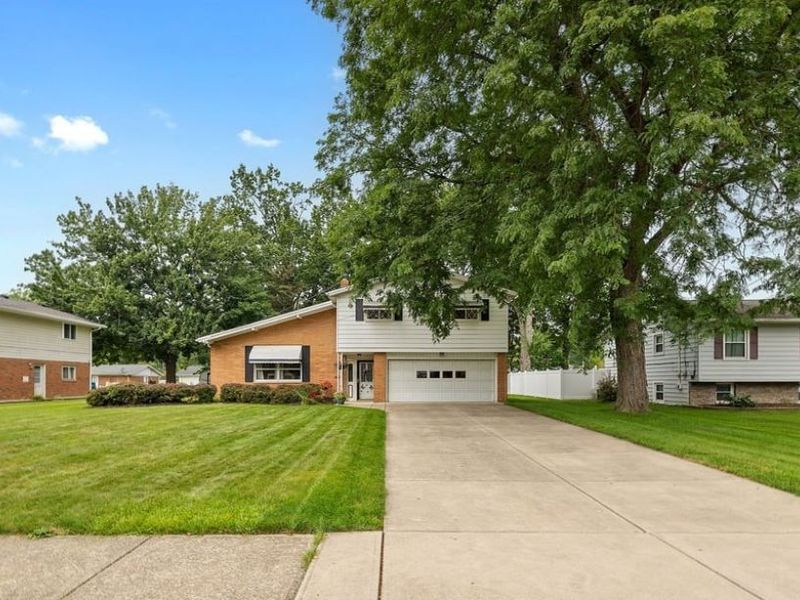 28520 Spruce Drive, North Olmsted, OH 44070 Photo 35