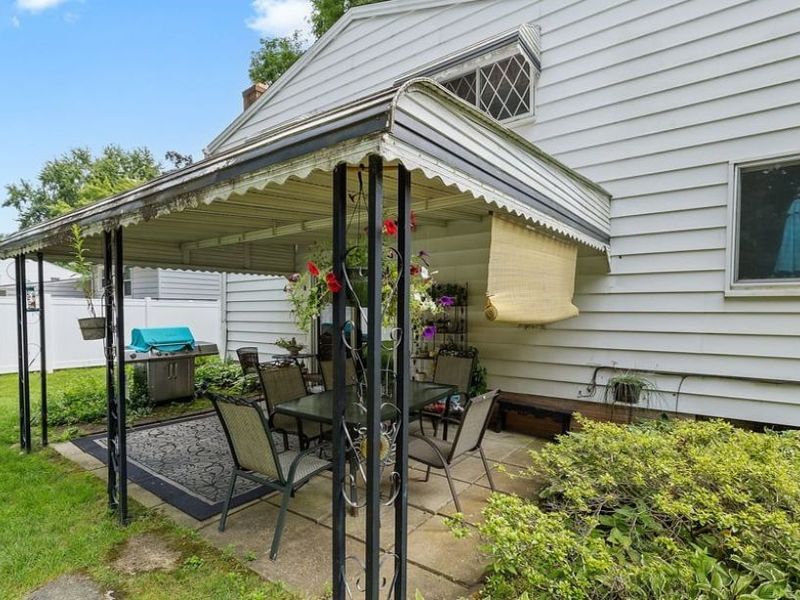 28520 Spruce Drive, North Olmsted, OH 44070 Photo 37